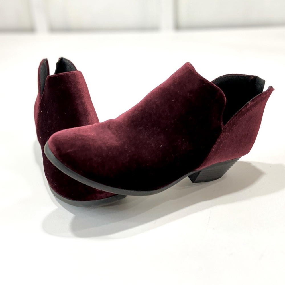 Burgundy velour ankle boot size 7.5
